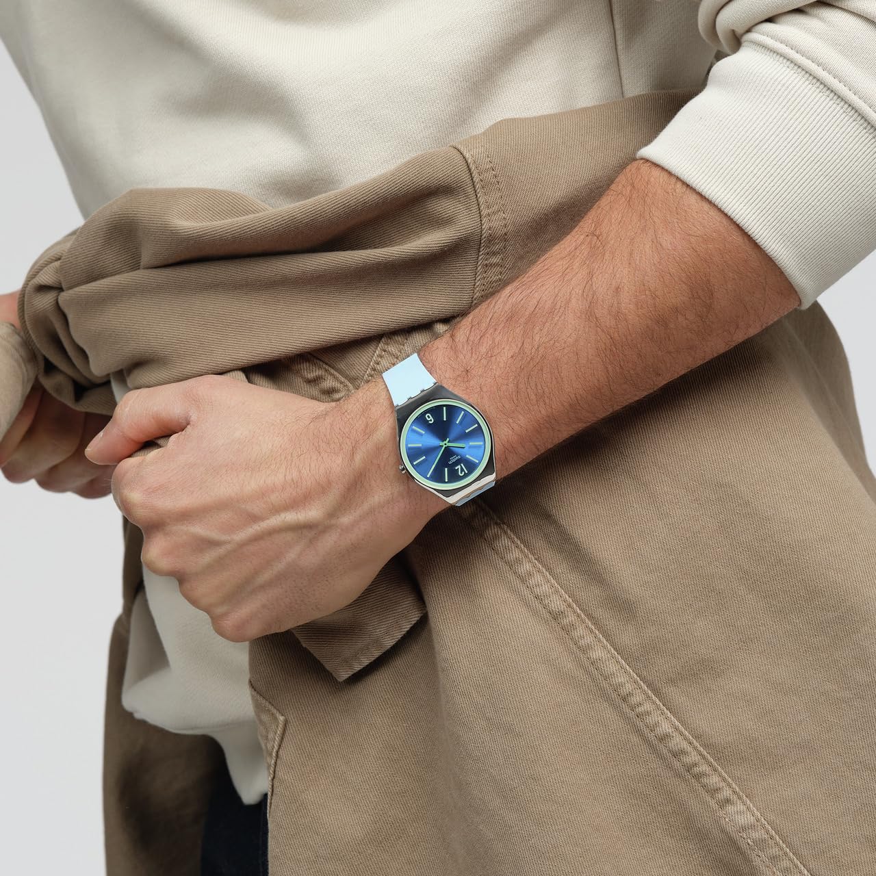 Swatch Reloj casual azul cuarzo acero inoxidable MIDDAY SKY, Azul, SWATCH Esencial