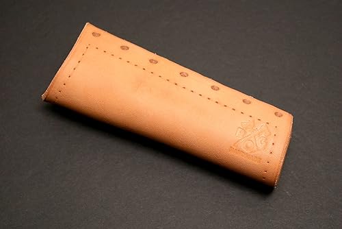 Vista 23 de Les Stroud - Protector de mango de hacha de cuero, collar (Wetterlings Bushman, marrón)