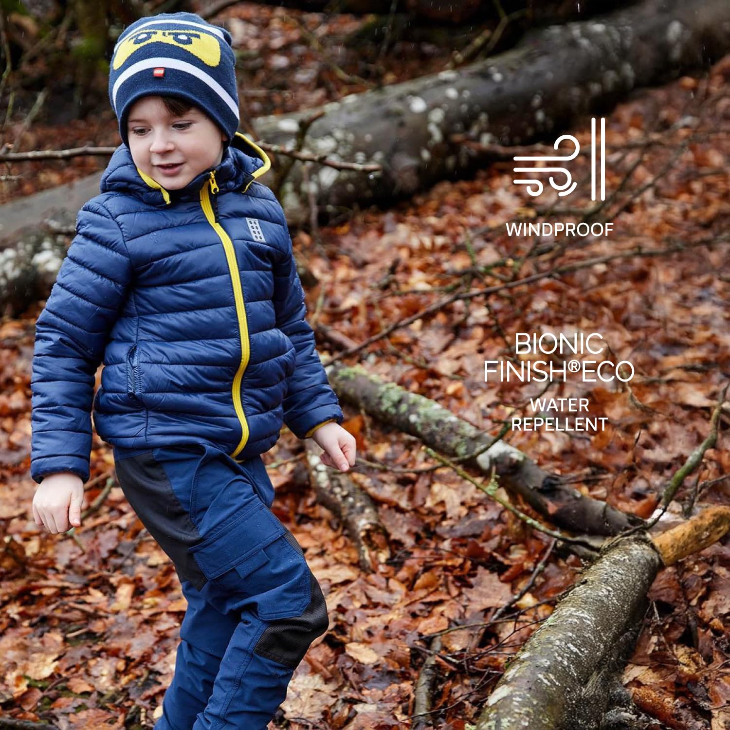 Kabooki LEGO® Gefütterte Jacke für Kinder - Winddichte Frühlings- und Herbstjacke mit Abnehmbarer Kapuze und Reflektoren | Bequeme LEGO® Jacke für Mädchen und Jungen
