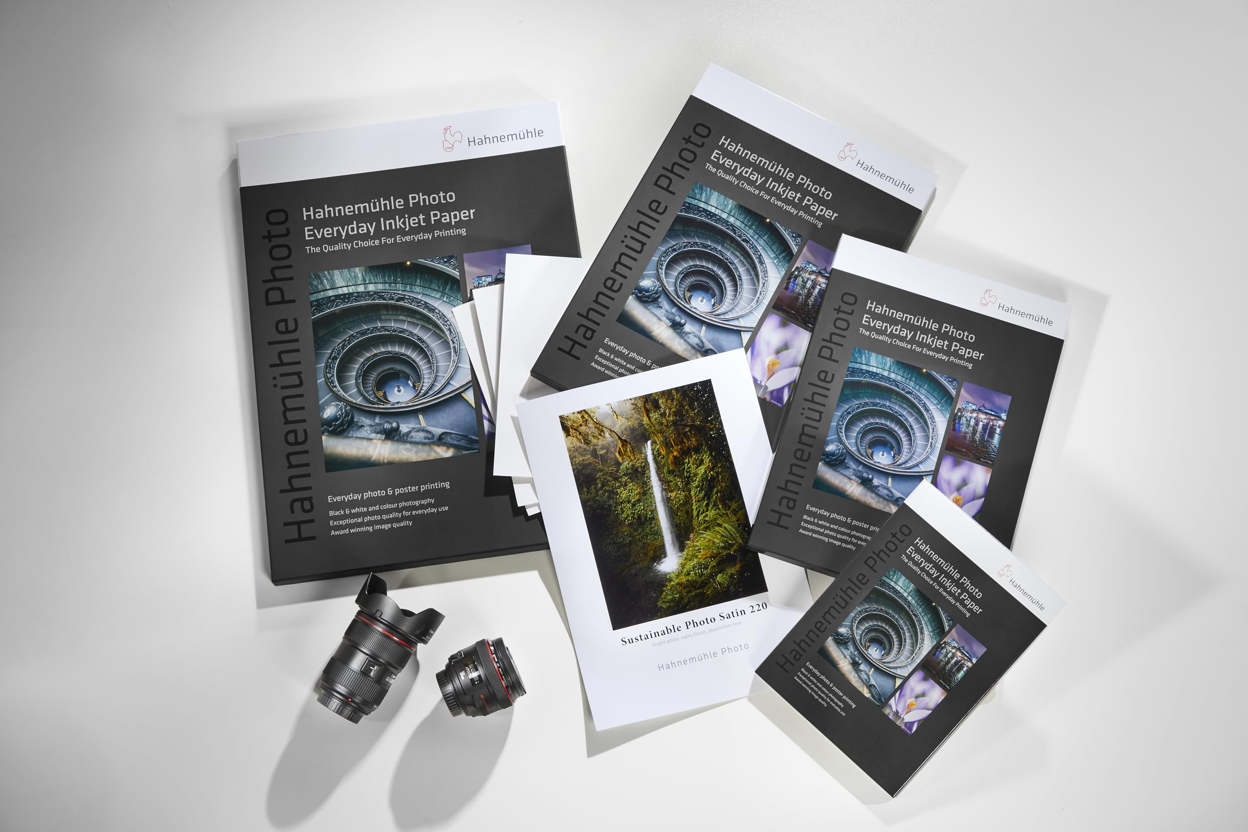 Hahnemühle Sustainable Photo Satin, nachhaltiges Fotopapier, perlglänzend, naturweiß, 220 g/m² (329 x 483 mm)
