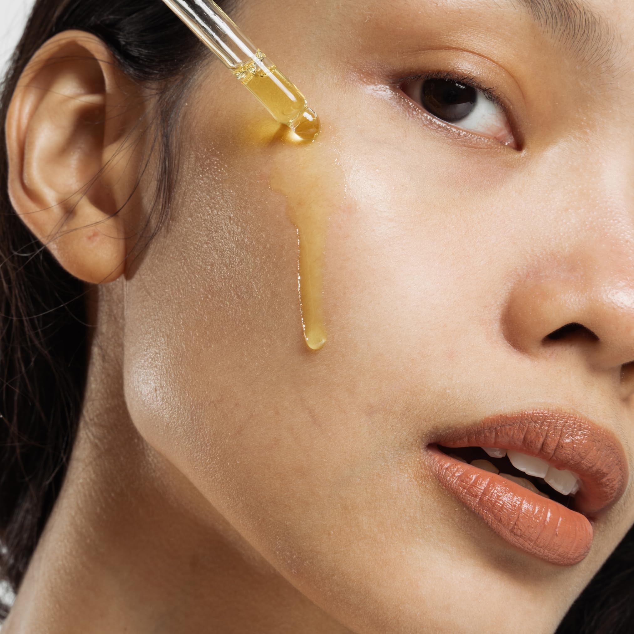 PURE Spa Skincare Organic Cold-Pressed Rosehip Oil, Fades Scars, Fine Lines & Dark Spots, Brightening - Image 3