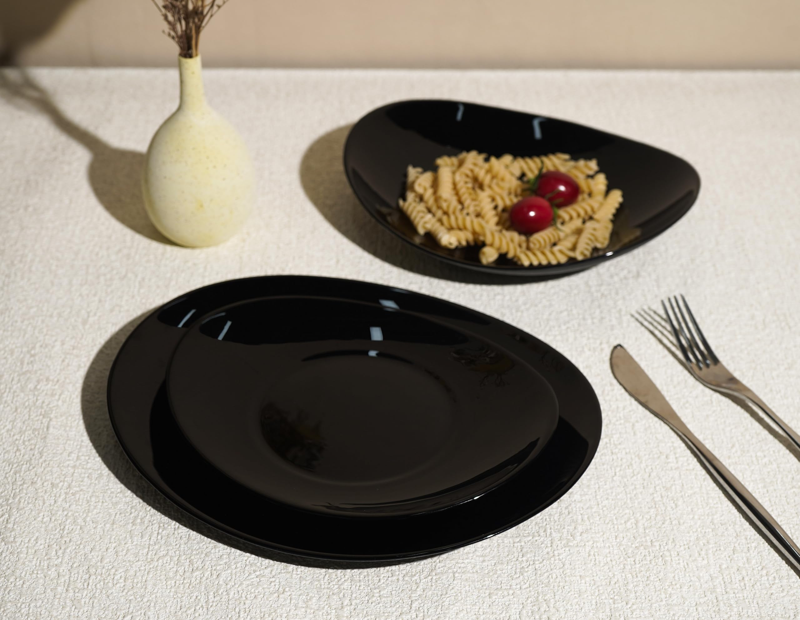 18 Pezzi Set Piatti Ovali, Nero: 6 Piani 27x24cm, 6 Fondi 23x21cm, 6 Dessert 22x20cm, Lavabile in Lavastoviglie, Microonde, Vetro, Forma Ovale, Occasione Formale