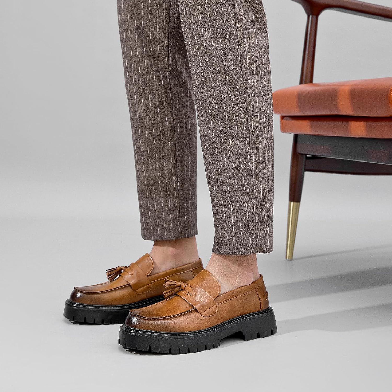 Men's Black Patent Leather Platform Loafers Slip-On Dress Shoes with Tassel, Non-Slip Lug Sole Round Toe Penny Formal Shoes for Business Work & Daily - Image 2