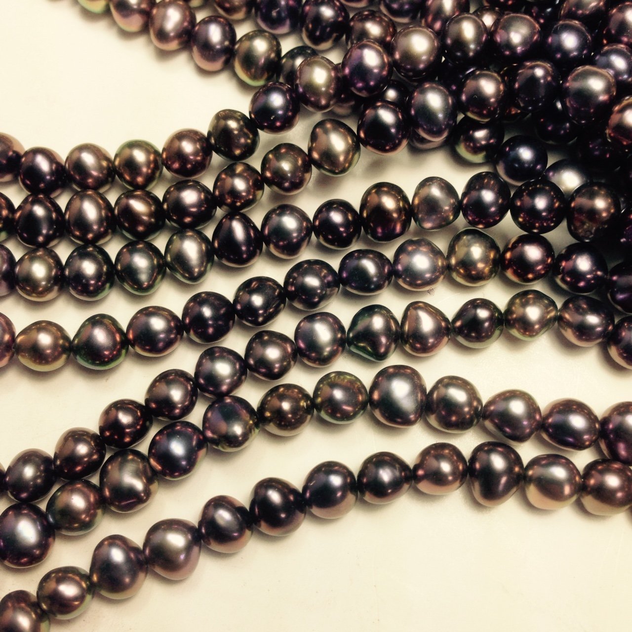 Mikaita Fresh Water Cultured Pearl 5-5.5mm Purple Brown Potato 15.5''