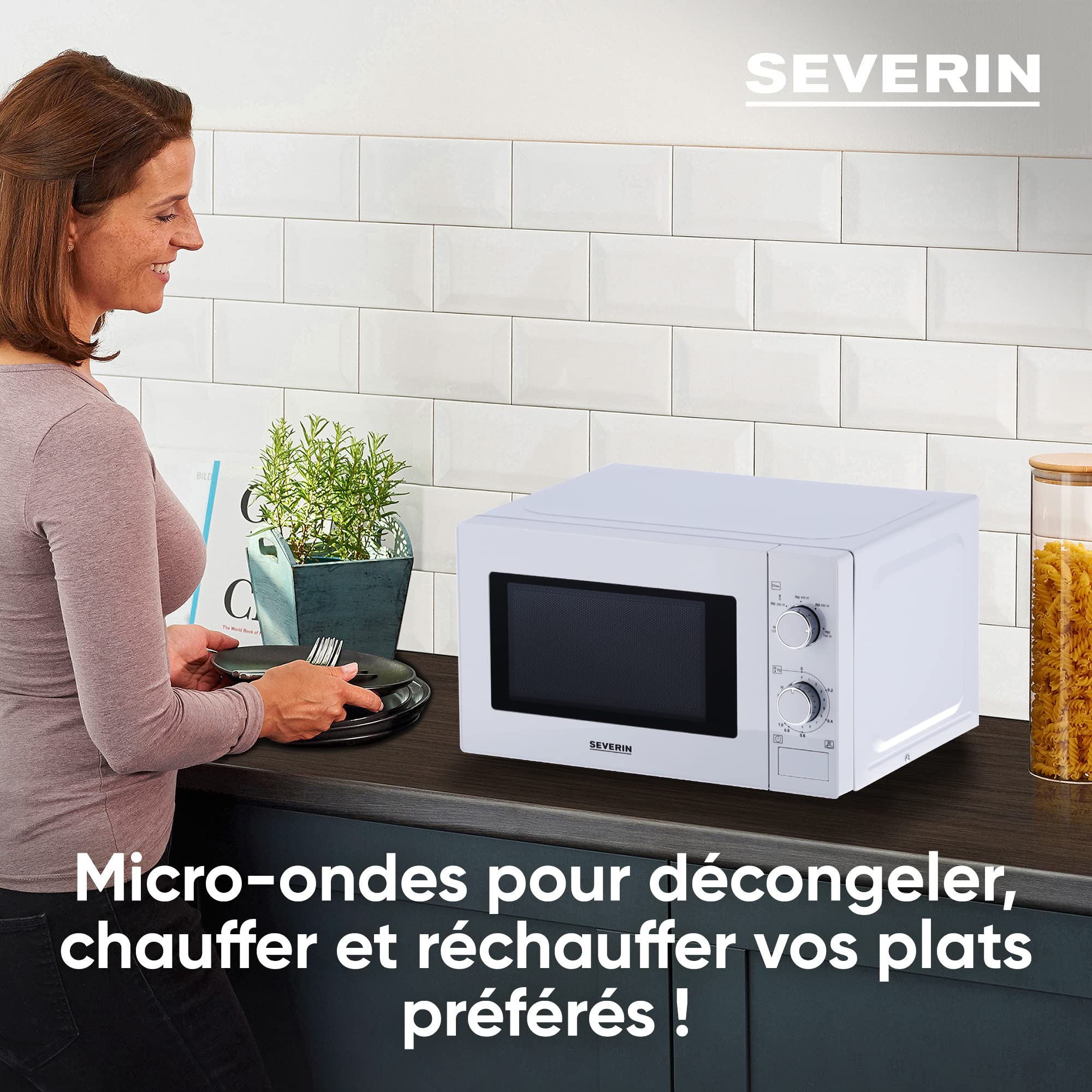 SEVERIN Four à micro-ondes 20 L, 700 W pour décongeler, chauffer et réchauffer, avec 5 niveaux de puissance, Minuteur 35 min, Plateau tournant (Ø 25,4 cm), blanc, MW 7770