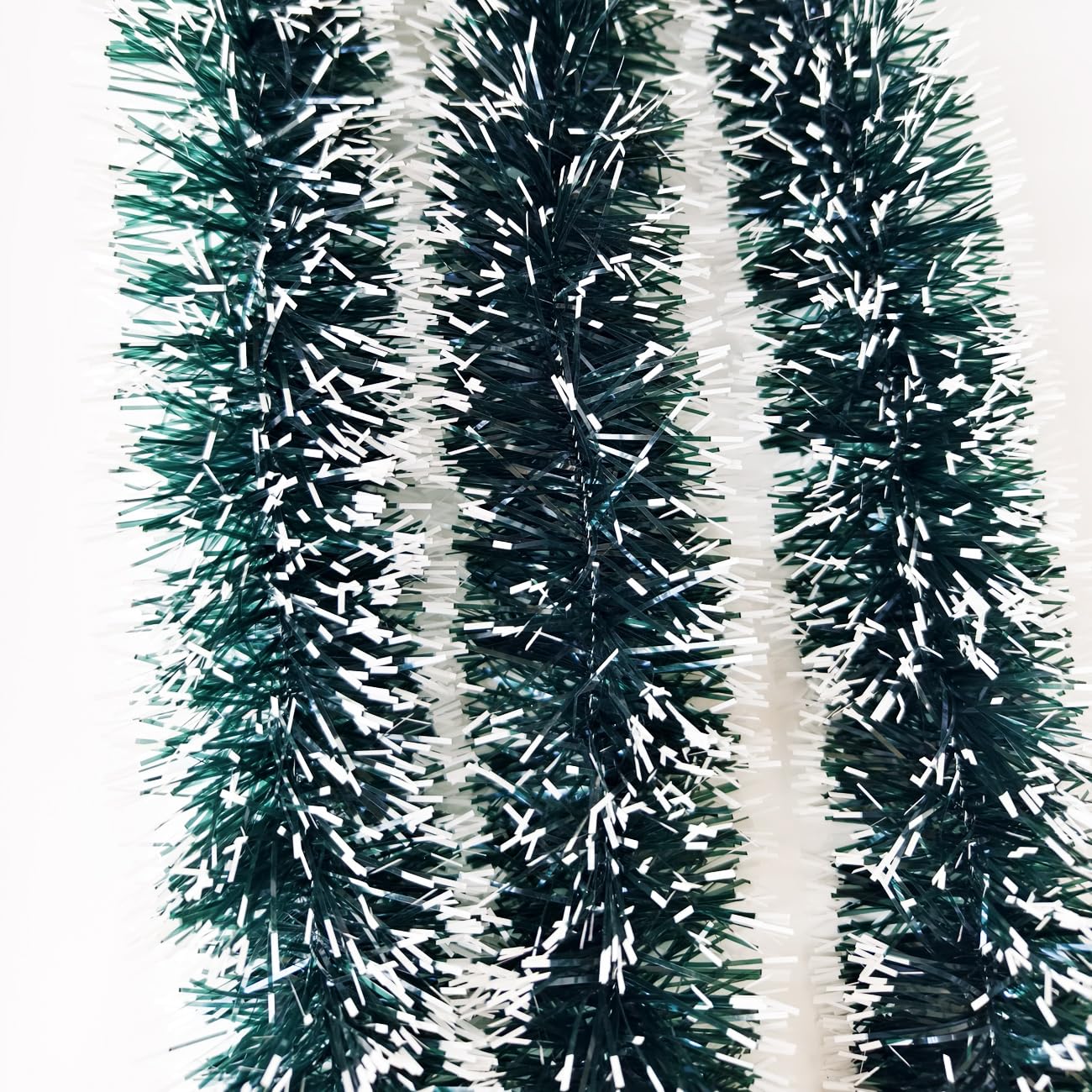 AMLOOPH Green Tinsel - Image 3