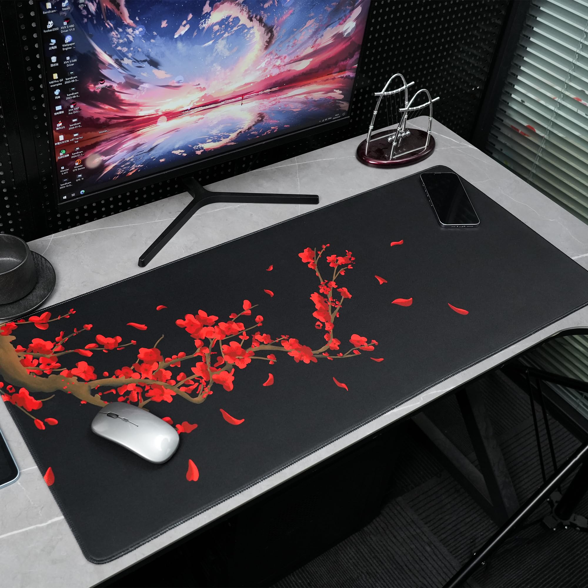 Amazon.com: GMKWTL Large Gaming Mouse Pad for Desk, Black Plum