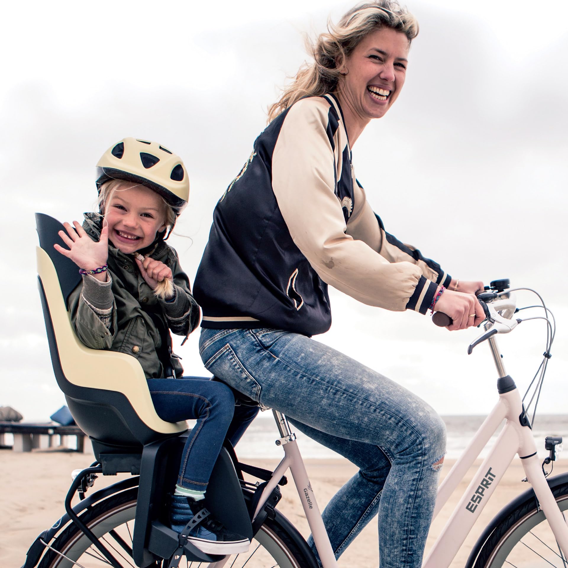 Bobike 8012300003 GO Maxi CFS XR Seggiolino Posteriore Per Bici Con Portapacchi, Per Bambini Da 9 Mesi A 6 Anni, Max 22 kg, Poggiapiedi Regolabili, Installazione Senza Attrezzi, Menta Marshmallow