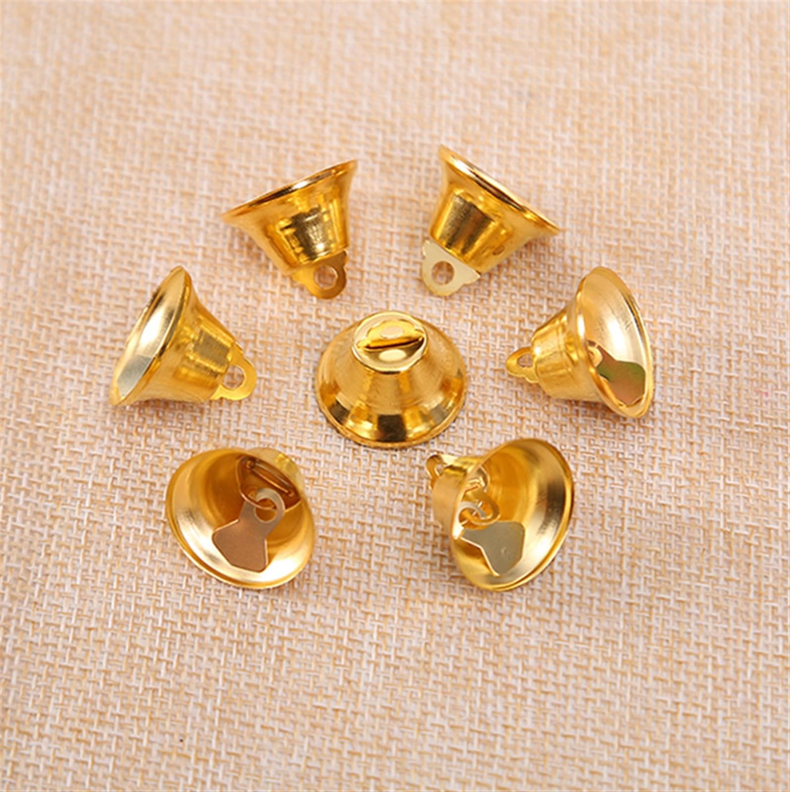 Campanelle Natale Jingle Bell Ornamenti Natalizi Porta Albero di Natale Pendenti Decorativi da Appendere Decorazioni(Gold)