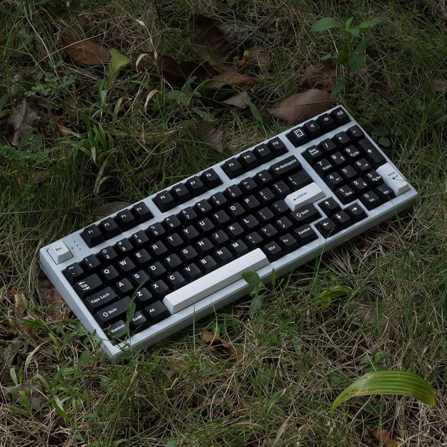 Amazon | ブラック ホワイト WOB キーキャップ セット 173 キー