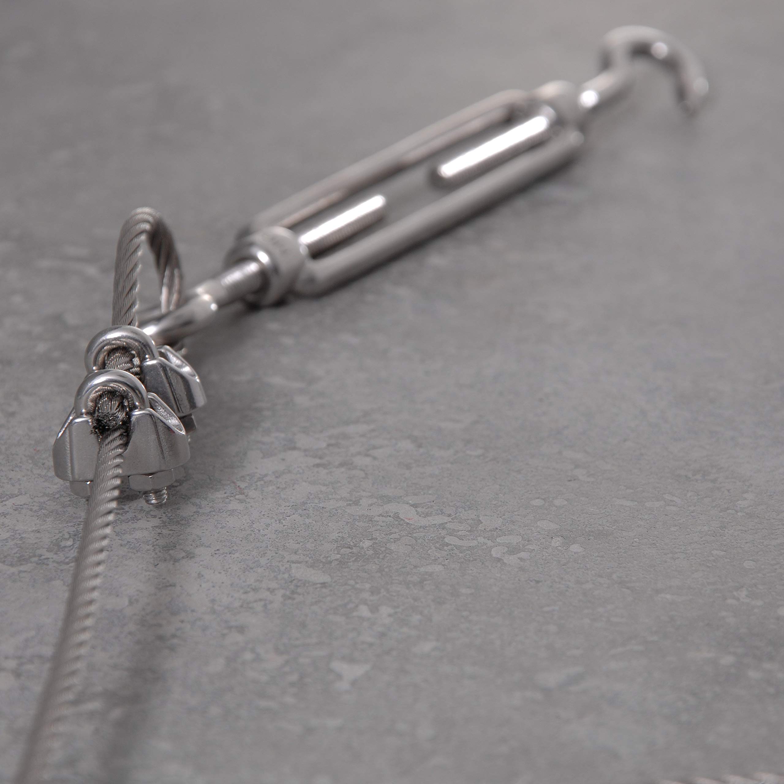 Drahtseile24 Set Di Funi In Acciaio Inox Con 6 Morsetti Per Corda, 2 Cavi E 1 Tendicavo In Acciaio Inox, Sistema Di Serraggio, Diametro 4 Mm, 10 M - Foto 2