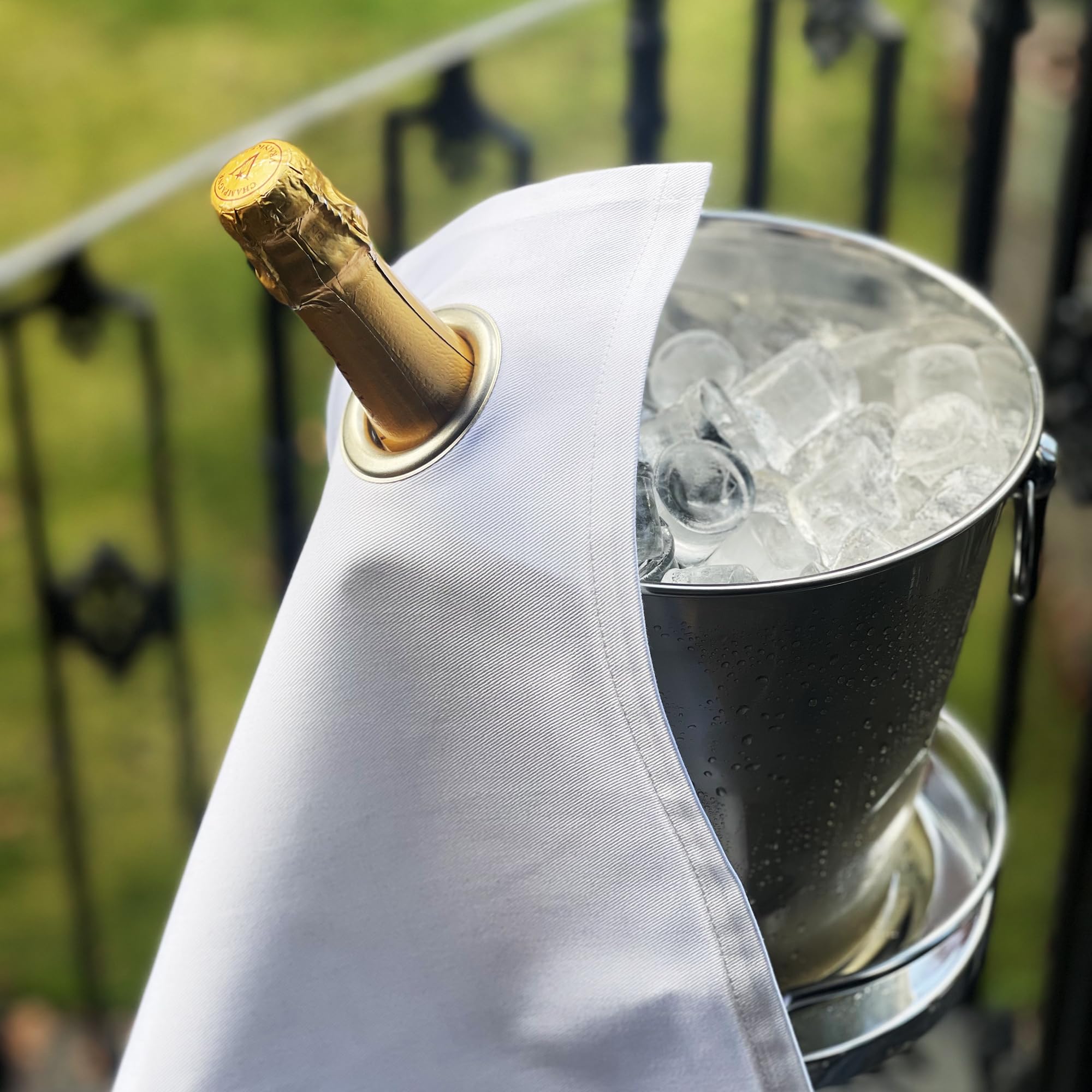 BottleCloths, Classic Collection, Bottle Cloths with Metal Ring for Ice Buckets Cotton, 42 cm - Image 2