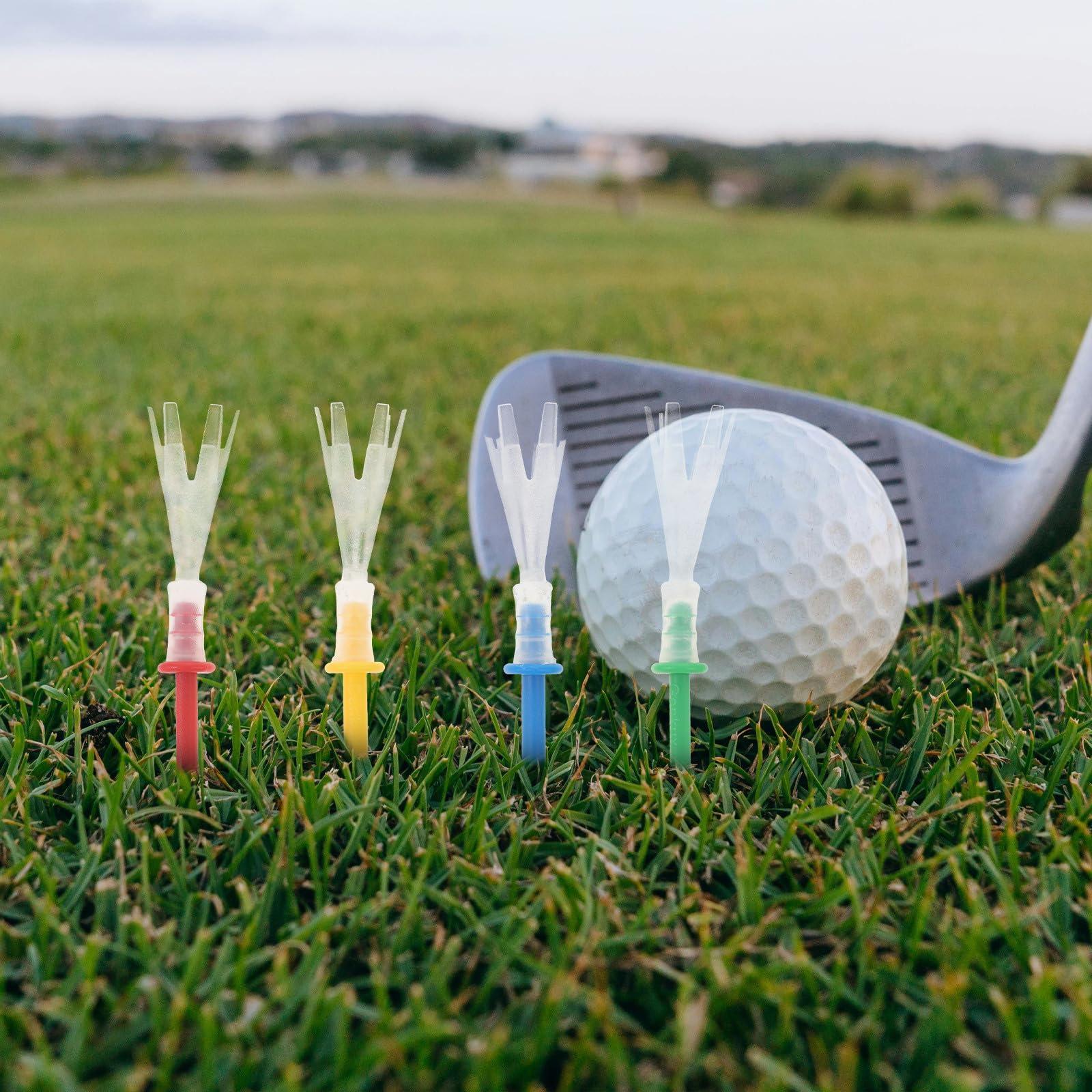 Abaodam Tees de Golf pour Drives Plus Droits en Plastique Incassables Lot de 16 Swing Constant, Tees de Golf Réutilisables Couleur Aléatoire pour Practice et