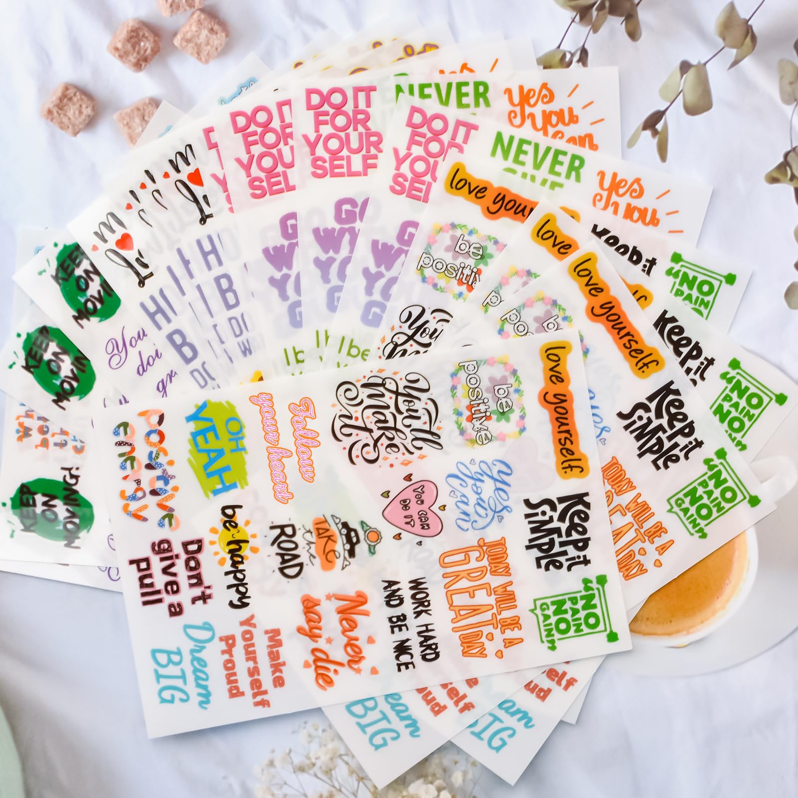 16 Hojas De Calcomanías De Frotar WANDIC - Palabras Motivadoras En 4 Estilos - Pegatinas De Transferencia Para Scrapbooking, Diario, Móvil Y Ordenador - Incluye 5 Palos De Madera