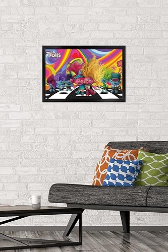 Miniatura 2 de Trends International Trolls Band Together - Póster de pared del universo, 14.72 x 22.37 pulgadas, versión enmarcada en negro