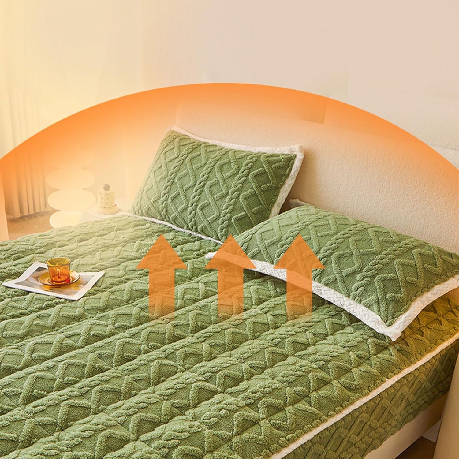 Soft Fleece Mattress Overlay Comfortable Bedsheet Bedspread Mattress Sleeve for Households with Kids & Pet