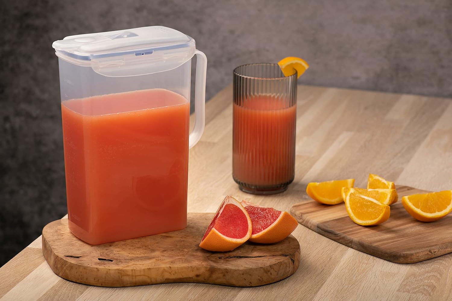 LOCK&LOCK Lock & Lock Aqua Fridge Door Flip Top Lid, 2 litres, Semitransparent Water Jug, 8.5-cup, Transparent