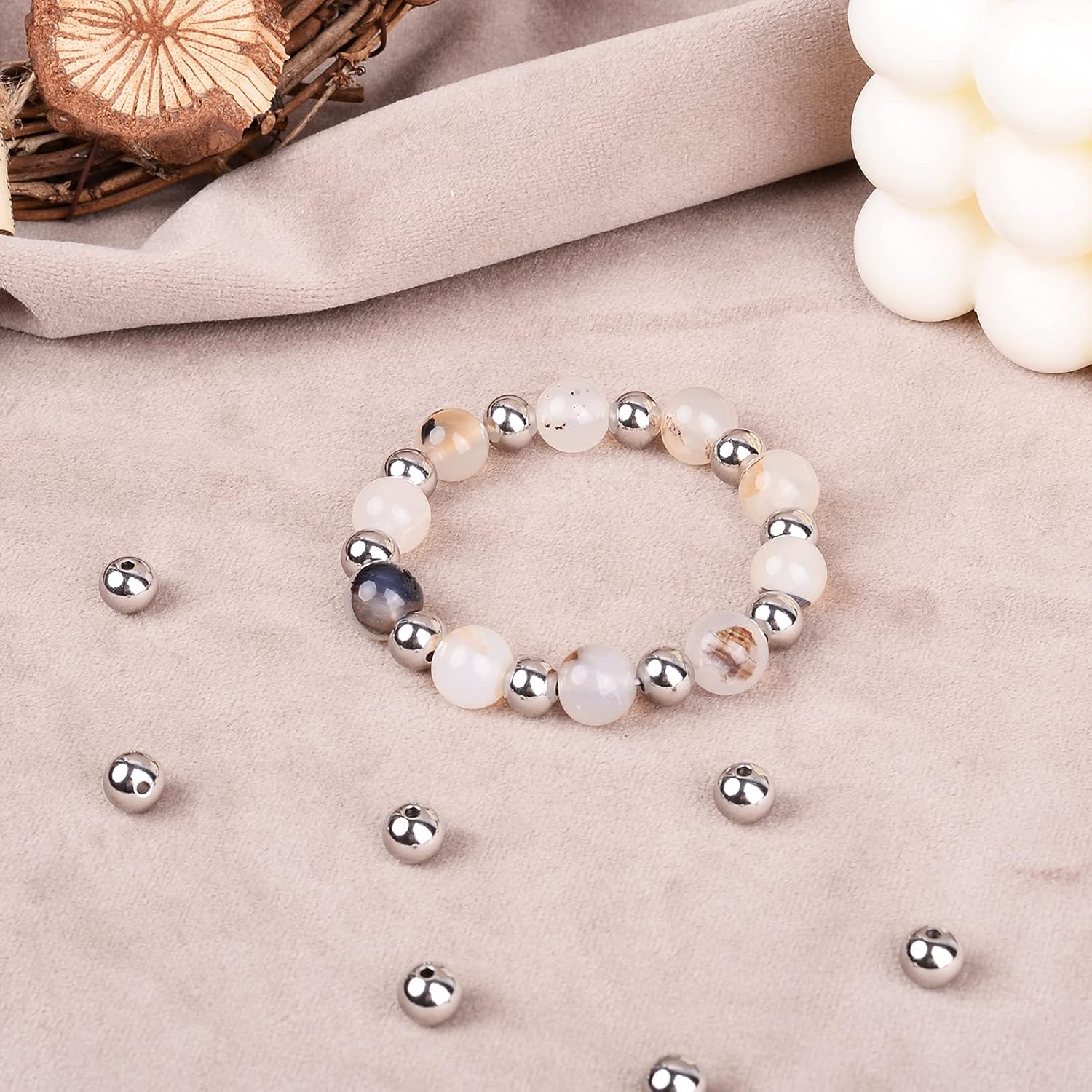 100pcs 304 Stainless Steel Round Beads Metal Smooth Solid Seamless Spacer Ball Beads 8mm for DIY Bracelet Necklace Jewelry Crafts Making Hole: 1.5mm - Image 3