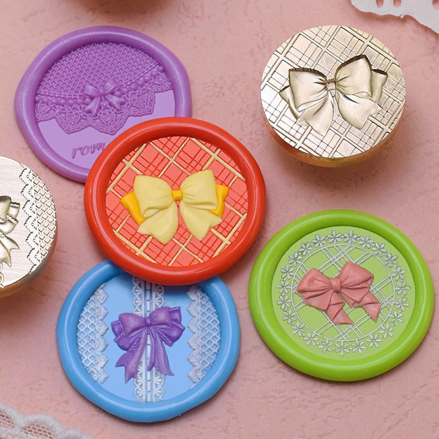 Wax Seal Stamp - Bow Sealing Wax Stamp,Ribbon and Checkered Pattern for Journaling, Holiday Cards, and Vintage Stationery (Bow Style B)