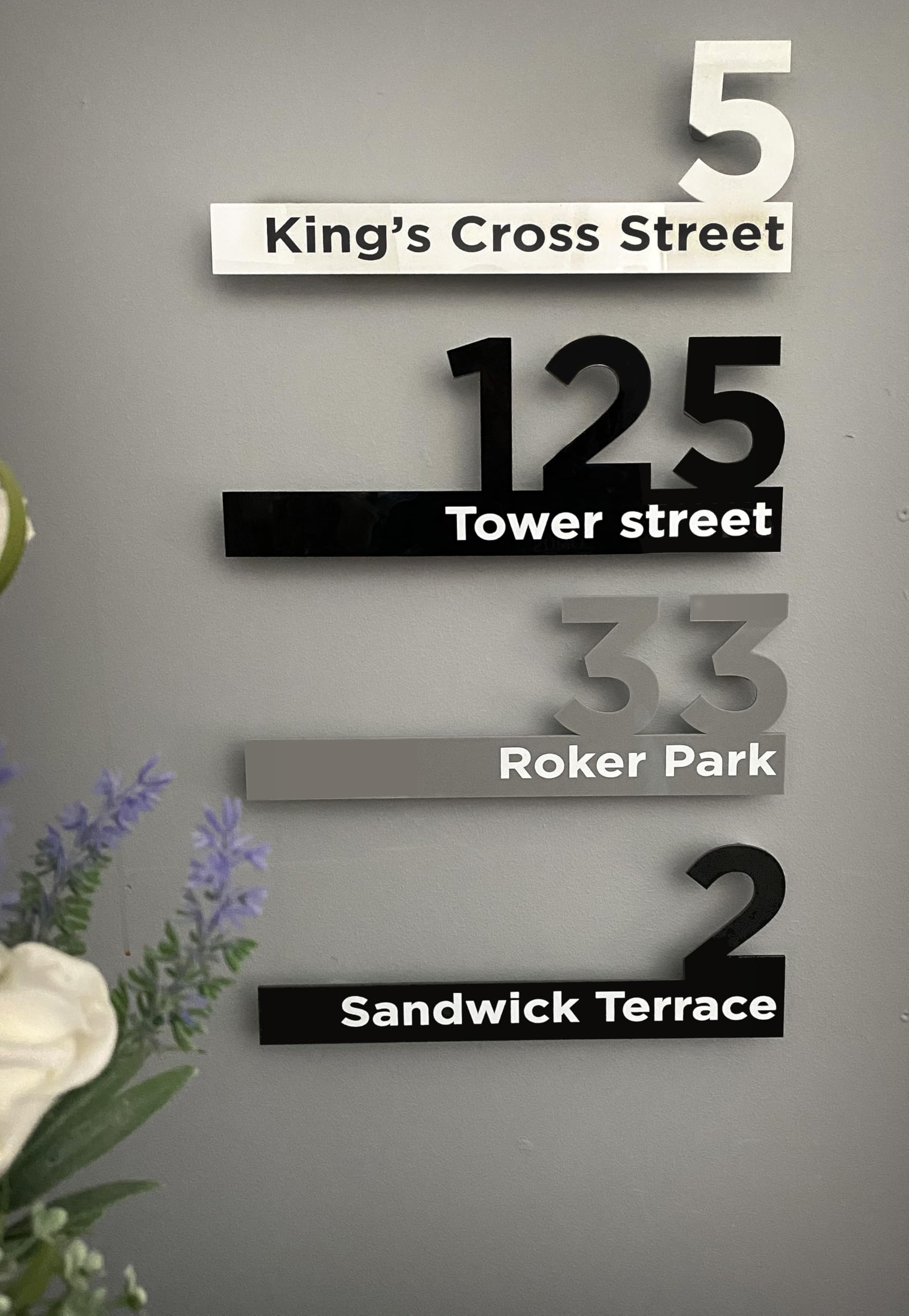 House Number Plaques Door Numbers Personalised Acrylic Door Sign Street Name (Text Colour White, Plaque Colour Black)