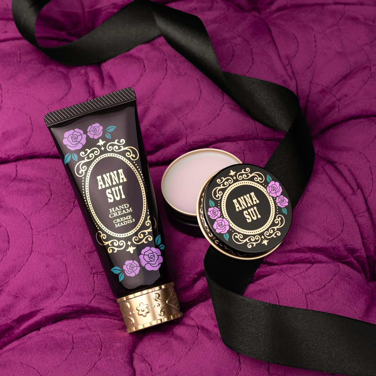 ANNA SUI Lip Treatment Balm, Hydrating & Nourishing Lip Balm with Rose Fragrance, Smooth, Dewy Finish, Luxury Lip Care & Perfect Holiday Gift, 0.7 oz
