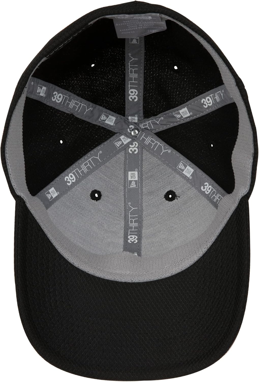 New Era Batman Symbol Black on Black 39Thirty Fitted Hat