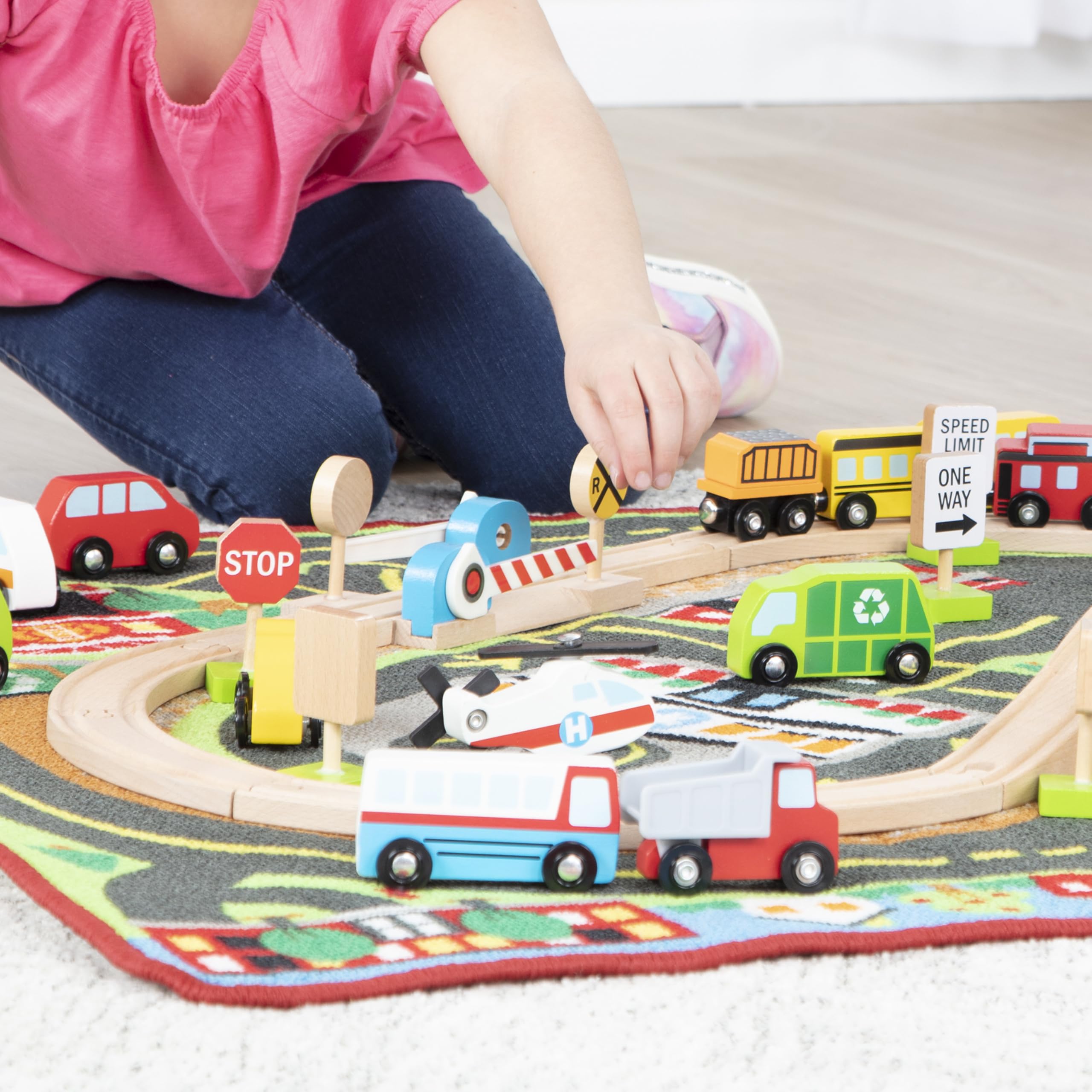Melissa & Doug Tapis De Jeu Sauvetage Urbain Avec 4 Véhicules En Bois – Ambulance, Camion, Hélicoptère, Police – Idéal Pour Enfants