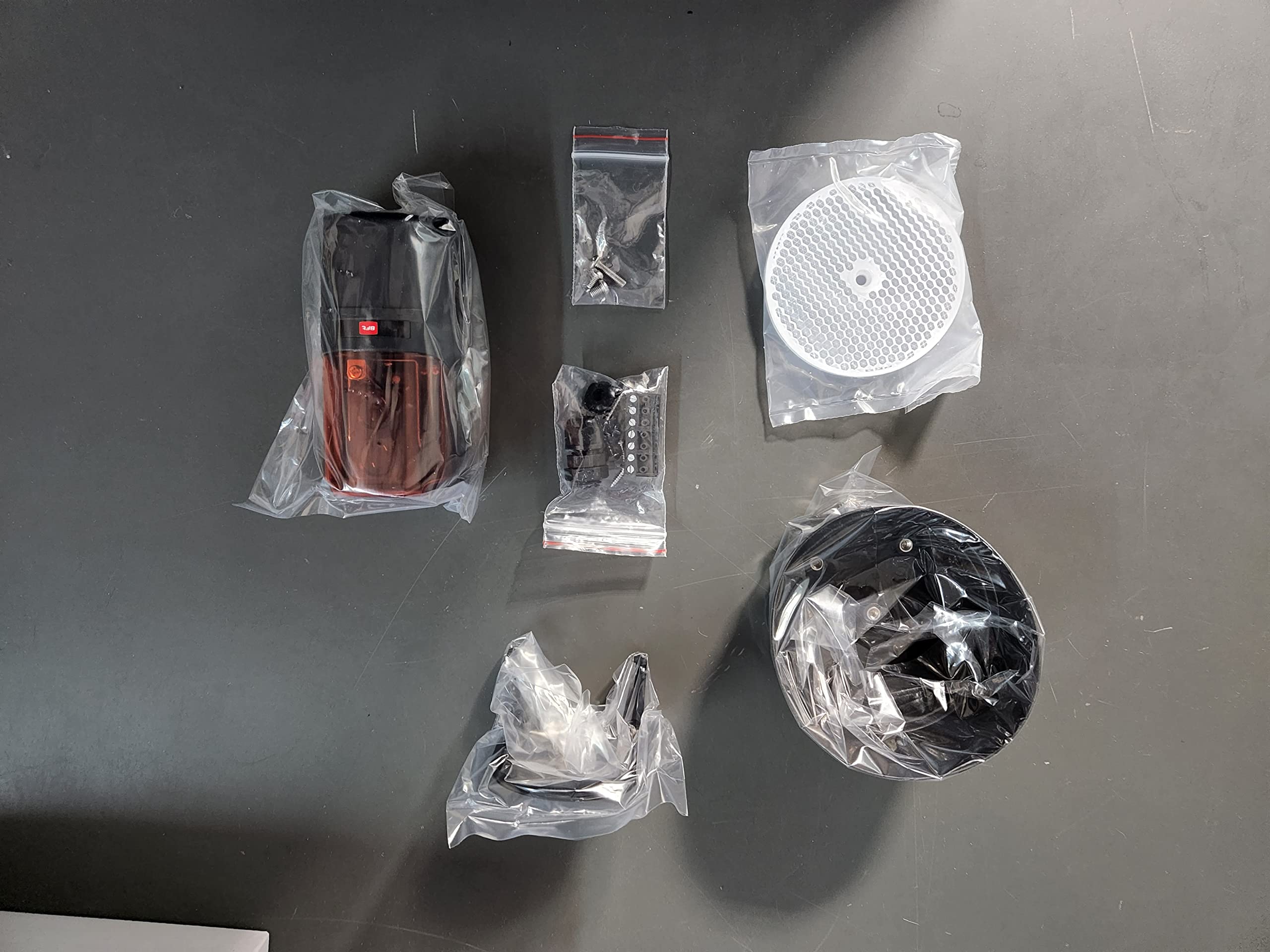 BFT KIRPOLAPHOT001 IR Polarized Reflective Photocell with Hood