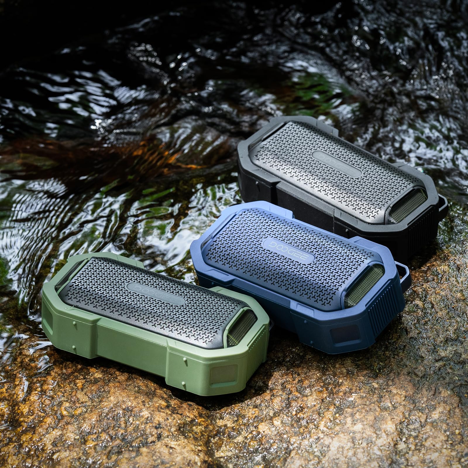 mag Grip Altavoz Portatil Inalámbrico Magnético, Speaker 15W Pico con Luces RGB Sincronizadas, Altavoz Batería 1800mAh Autonomía 8H IP67 TWS,
