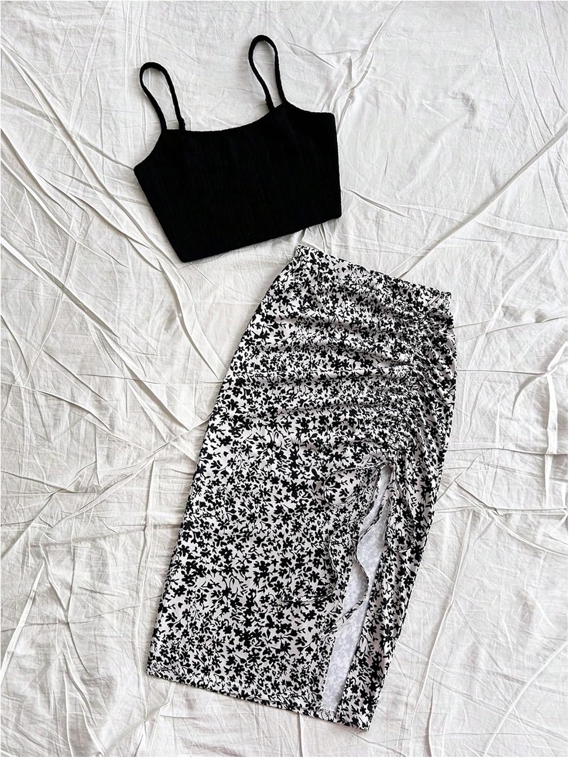 WDIRARA Women's 2 Pieces Outfits Crop Cami Tops and Floral Print Drawstring Split Skirt Set - Image 3