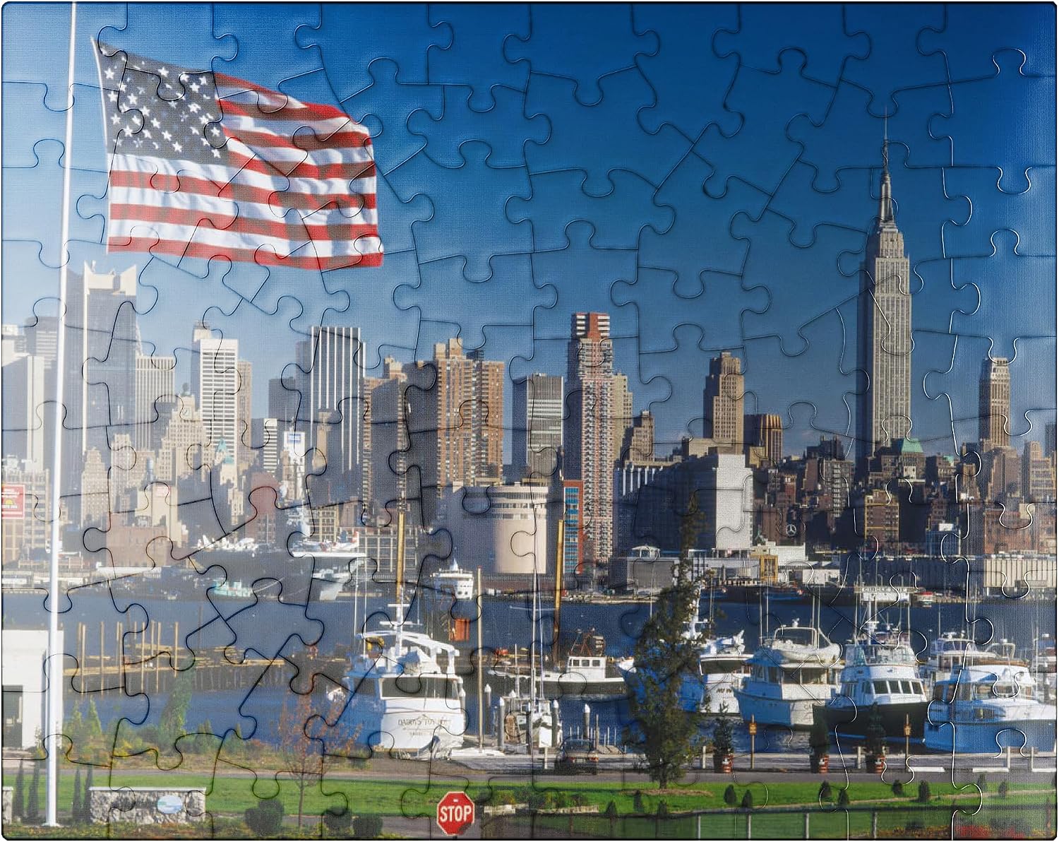 MyPuzzle View Over The Hudson to Manhattan, New York City, New York, USA - Premium 500 Piece Jigsaw Puzzle for Adults
