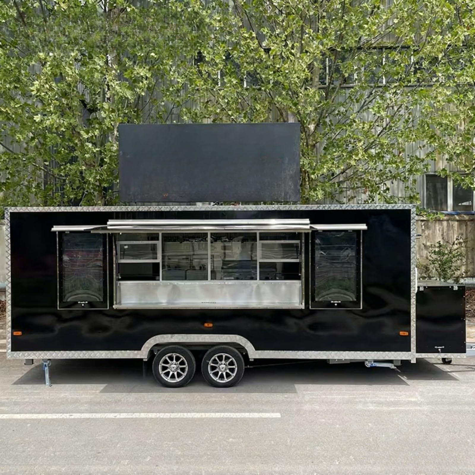 Camion alimentari mobili in vendita, 15FT completamente attrezzato Food Truck & Concession Trailer in vendita - Cucina mobile con griglia e frigorifero per caffè, hamburger, gelateria