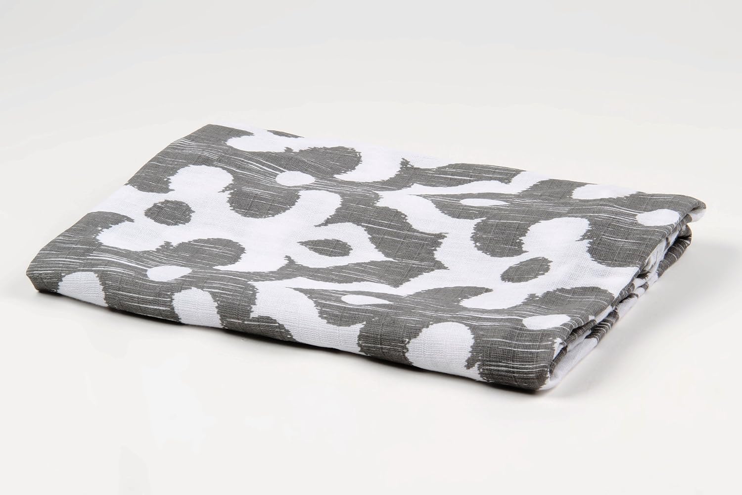 Bacati Ikat White/Grey 4 Crib Set with 2 Muslin Blankets