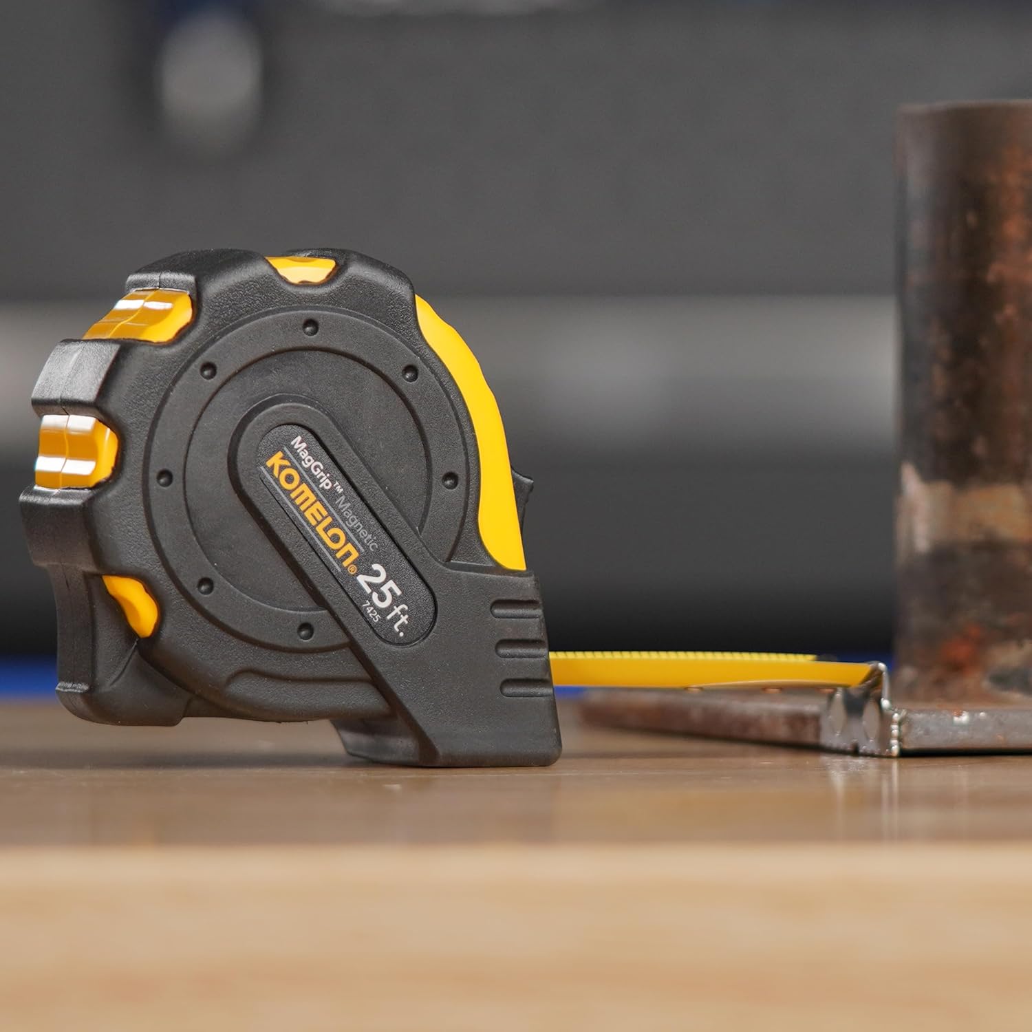 KOMELON Tape Measure - 25ft MagGrip Measuring Tape with Magnetic Hook & Impact Absorbing Rubber - 7425