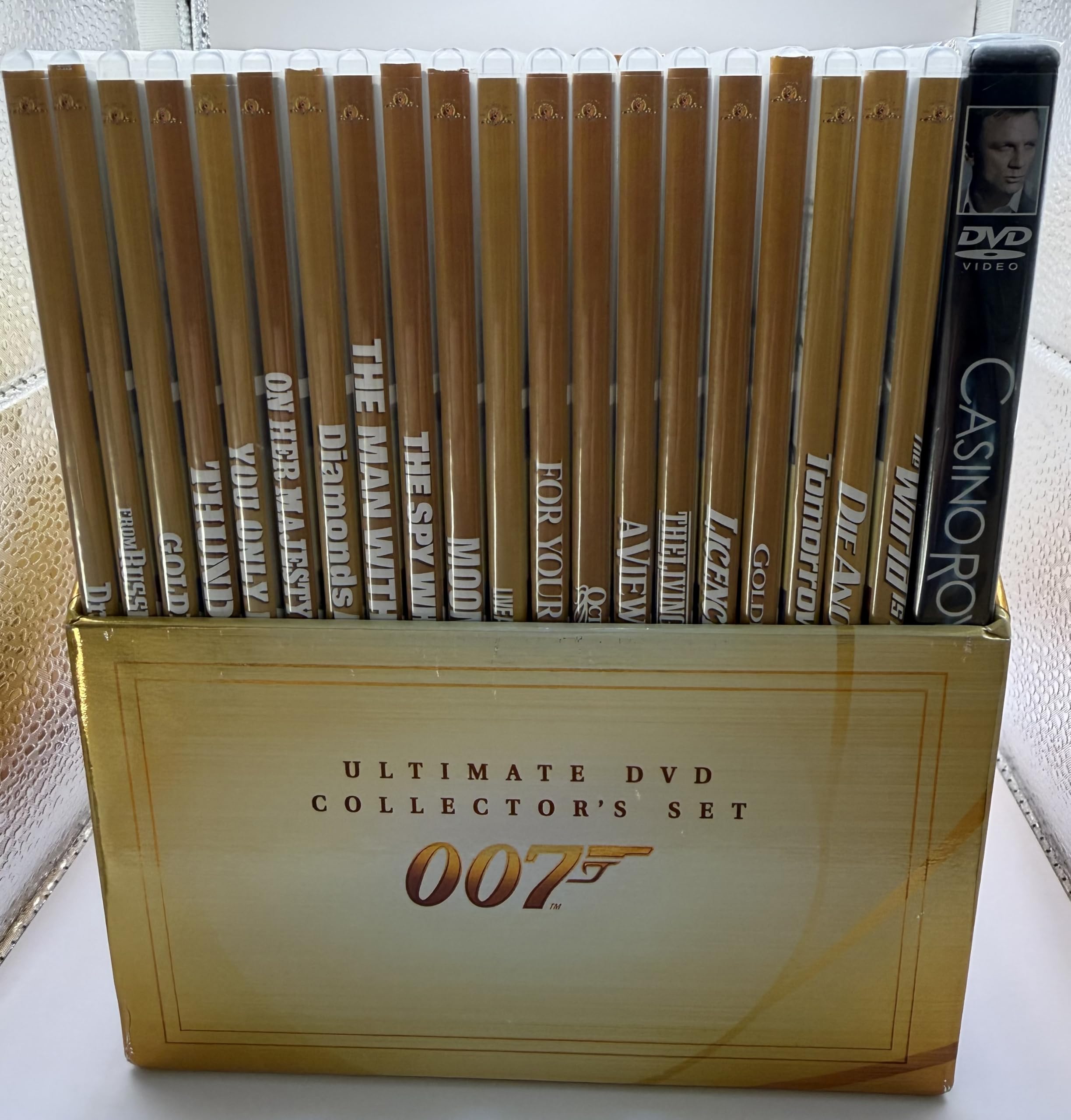 Bond Complete Box Set (21 Titles Including Casino [Import anglais]
