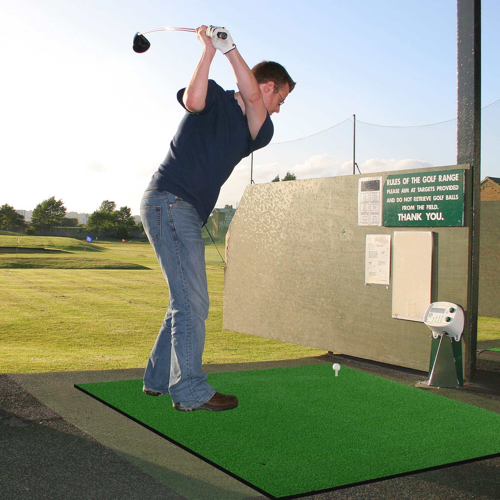 GYMAX Golf Abschlagmatte, 150 x 100 x 2,7 cm, Faltbare Golf Übungsmatte mit 2 Abschlagpositionen & 3 Gummi-Tees, Golf-Schlagmatte für Schwung & Schlatraining, Golfmatte für Indoor & Outdoor