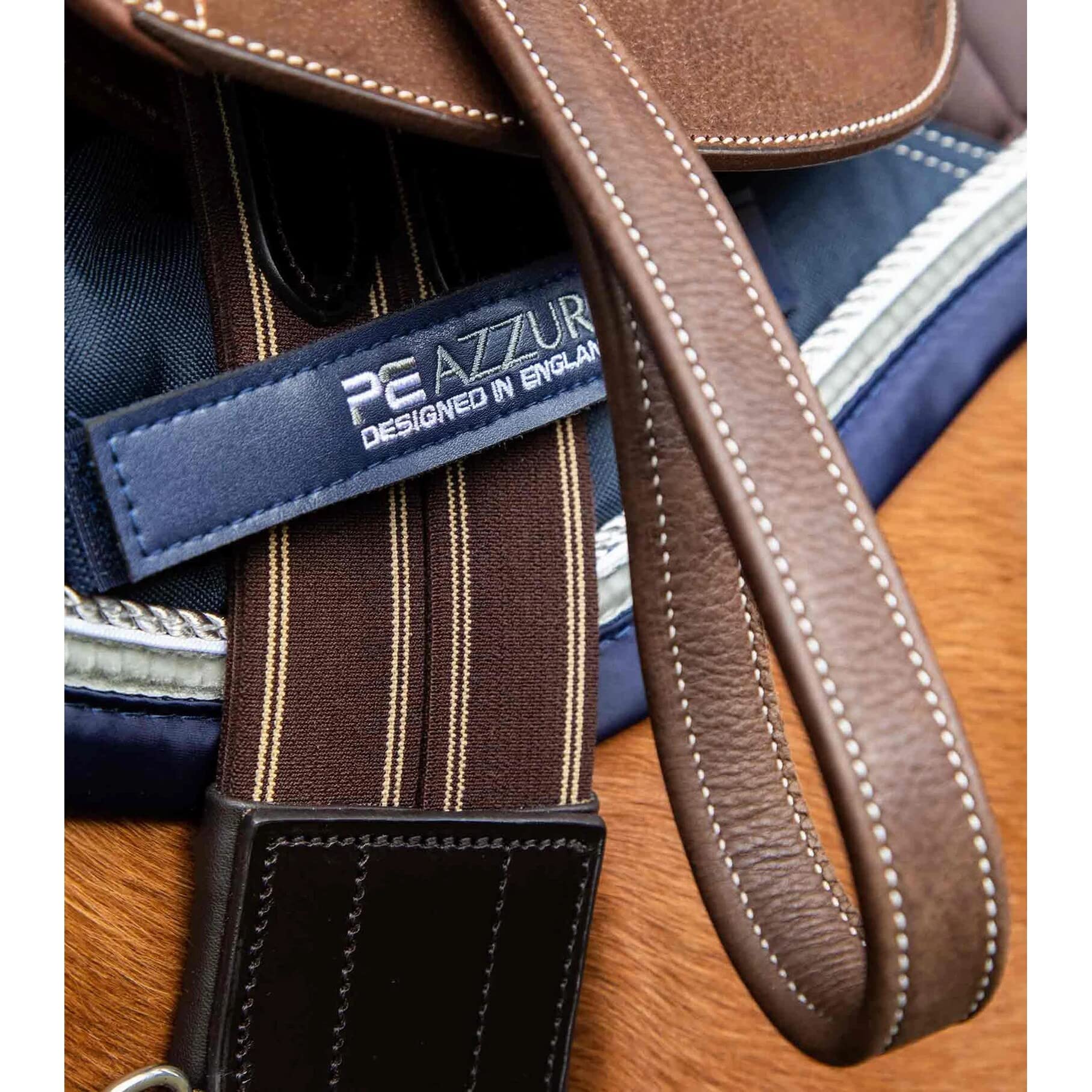 Premier Equine - Correa de piel anatómica, diseño de babero