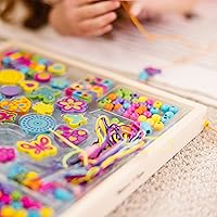 Vista 5 de Melissa & Doug Bead Bouquet, juego de cuentas con más de 220 cuentas de madera para fabricar joyas