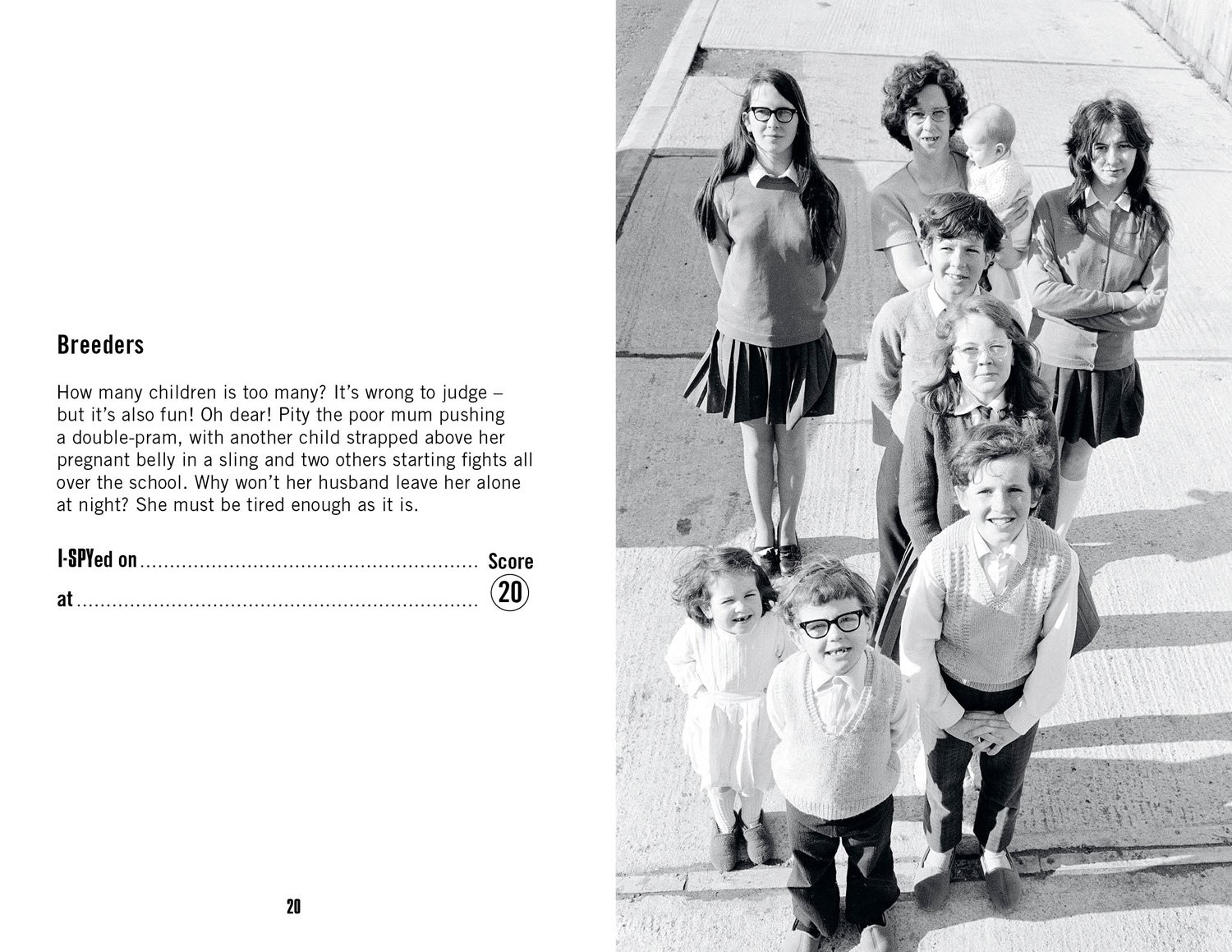 I-SPY AT THE SCHOOL GATE: My Mum’s Better Than Your Mum (I-SPY for Grown-ups) [Lingua Inglese]