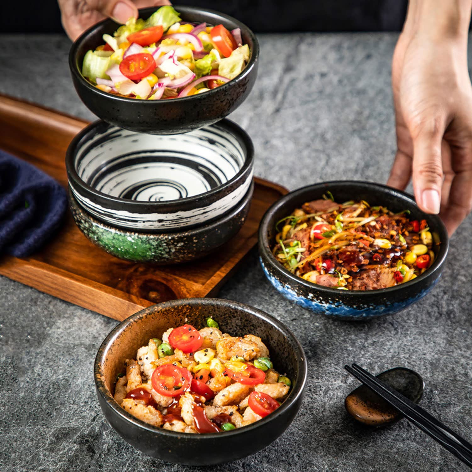 Lot de 2 bols à ramen japonais en céramique, grand bol à soupe 1100 ml avec couvercle, baguettes et cuillère pour Udon, Soba, Hor Fun, nouilles, Ramen, salades et soupes