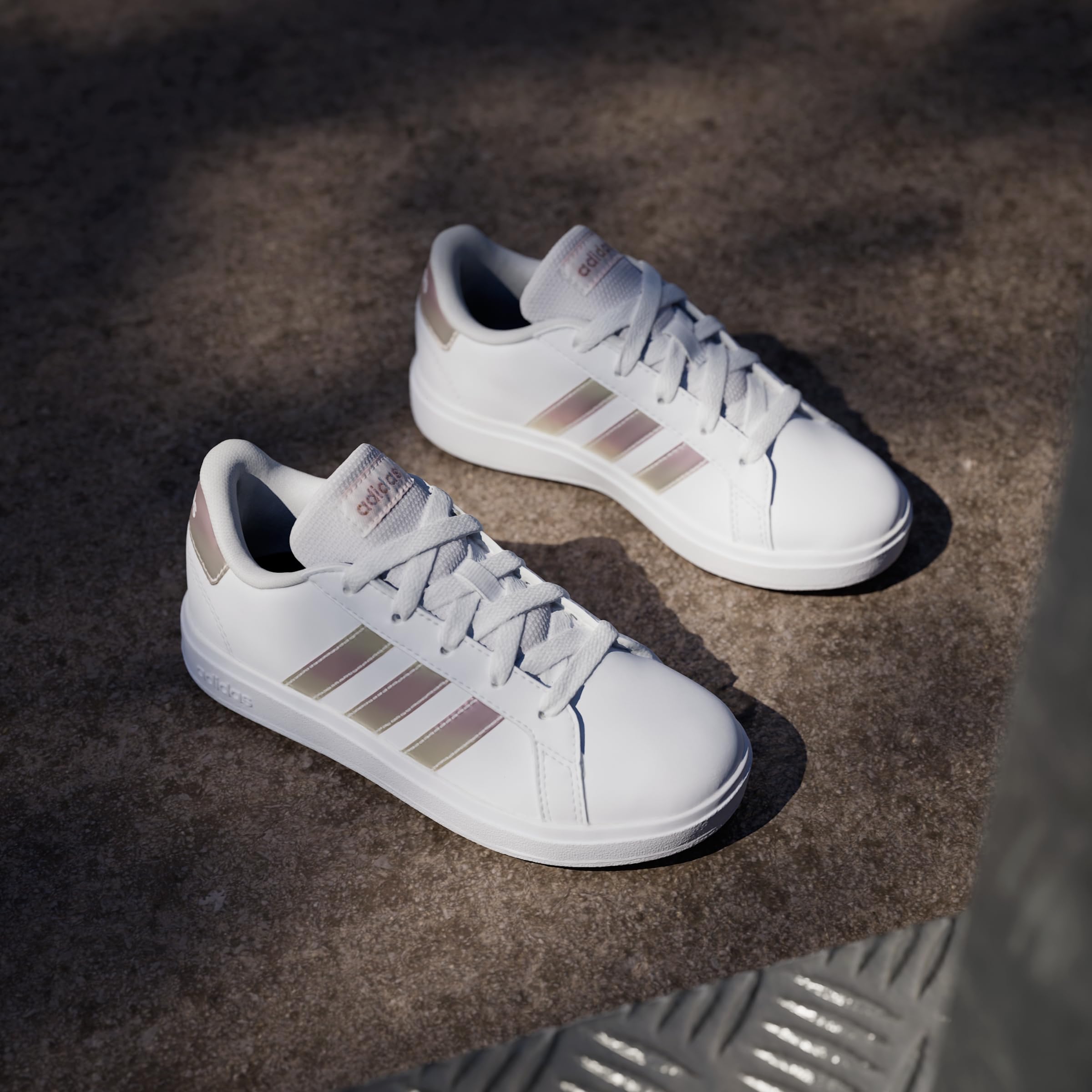 adidas Uniseks - dzieci Grand Court Lifestyle Lace Tennis ShoesButy tenisowe