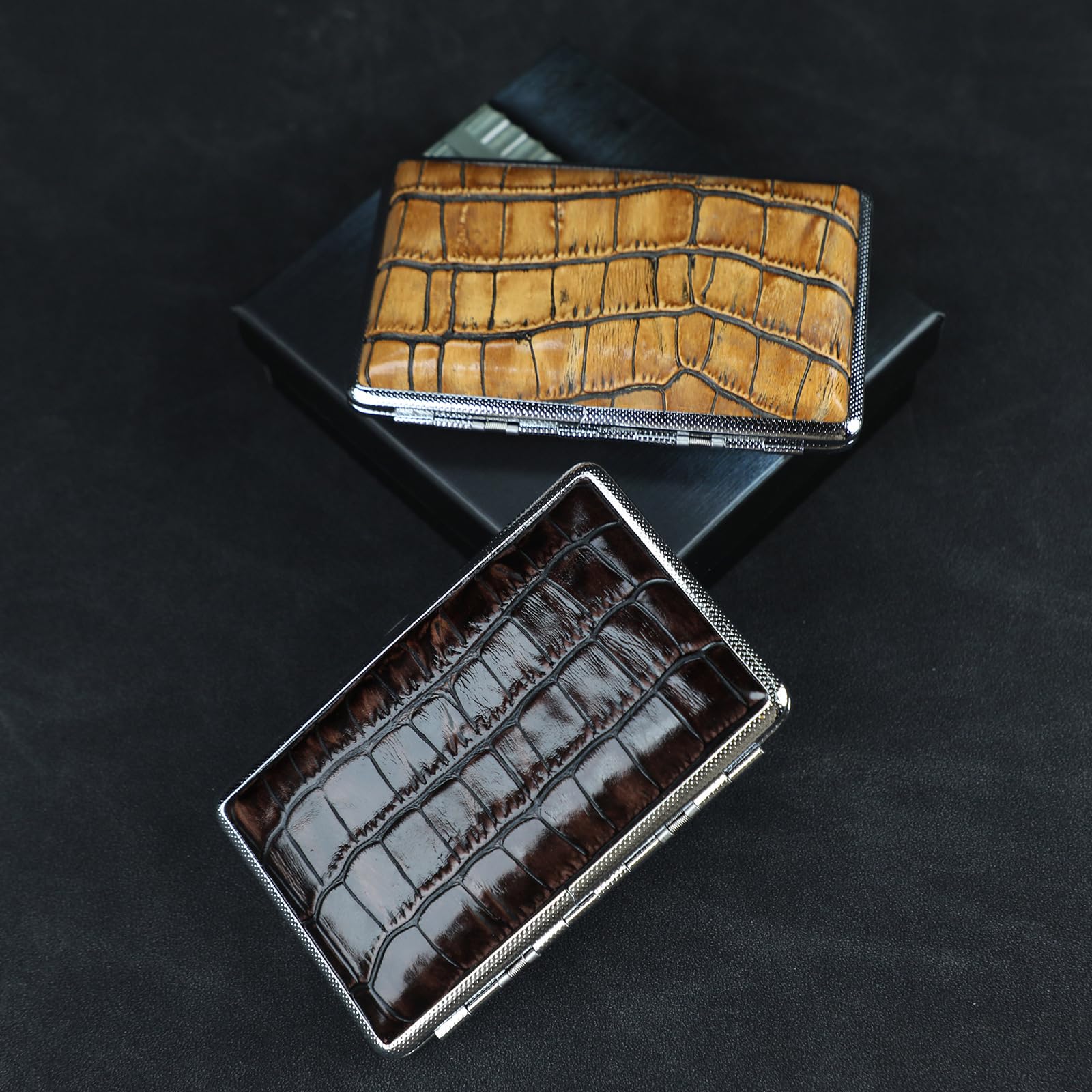 Portasigarette Slim in Pelle PU, Portasigarette in Metallo, per 20 Sigarette, per Uomo E DonnaDark Brown,One Size