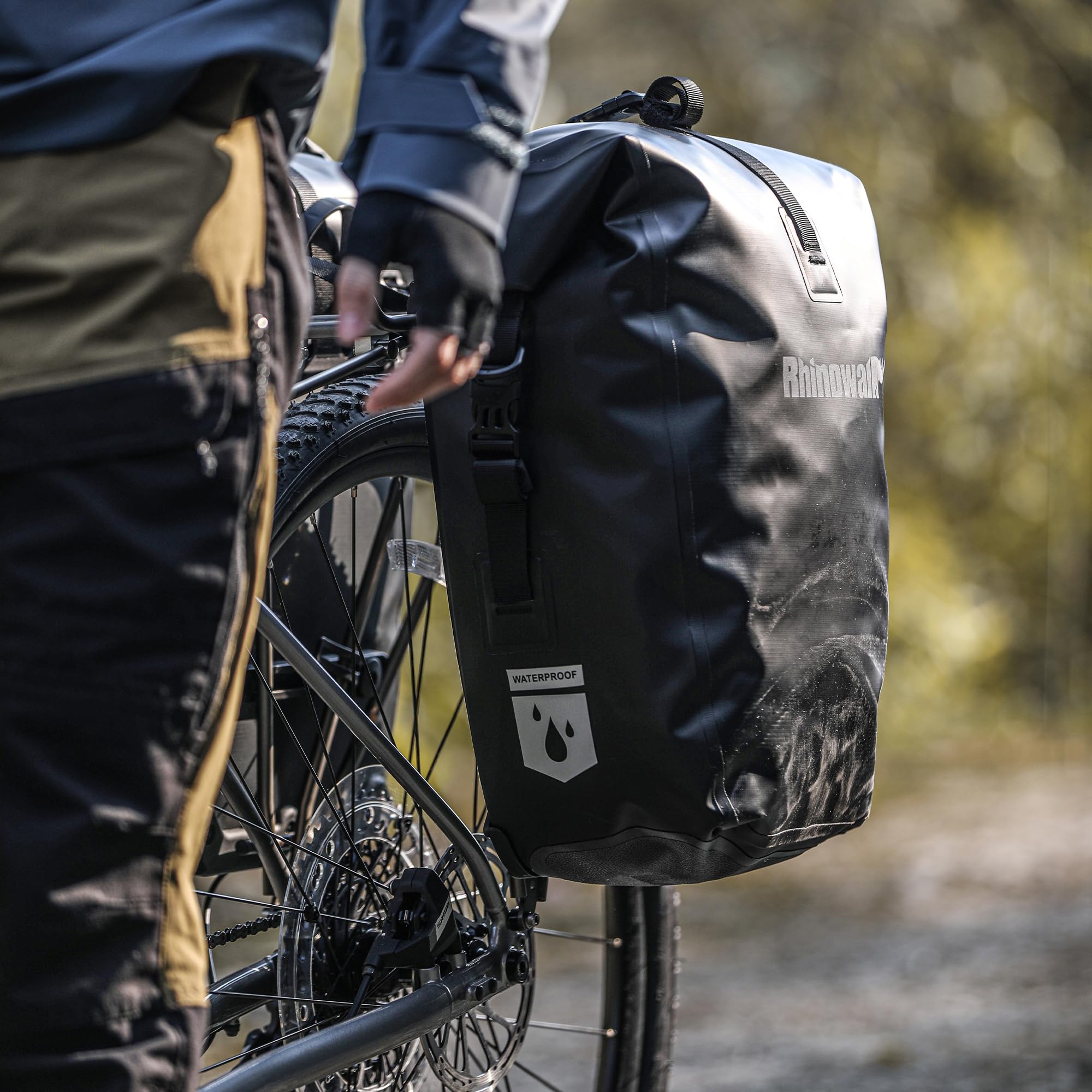 Amazon.co.jp: Rhinowalk (ライノウォーク) 自転車バッグ 防水 自転車