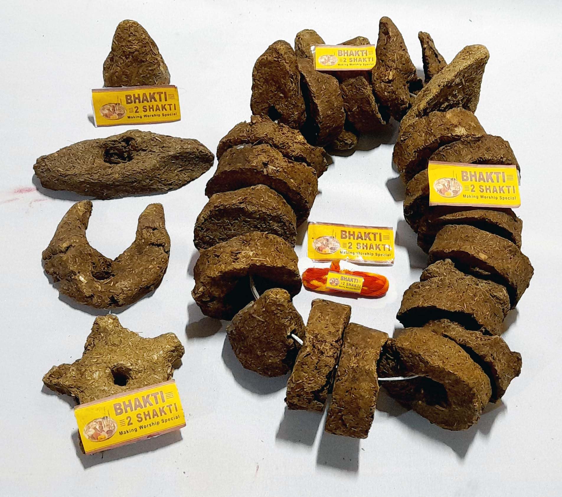 Making Worship Special - Cow Dung Mala For Holi Puja (Pack Of 21 Uple) | Holika Dahan/Badkulla/Badkula/Badkulaya | Natural Gobar Ki Mala | Kande Ki Mala-image-8