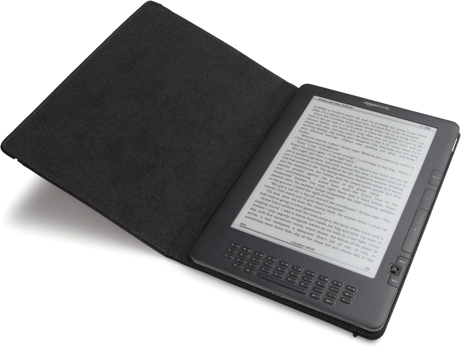 Kindle DX Leather Cover, Black (Fits 9.7" Display, Latest and 2nd Generation Kindle DXs)