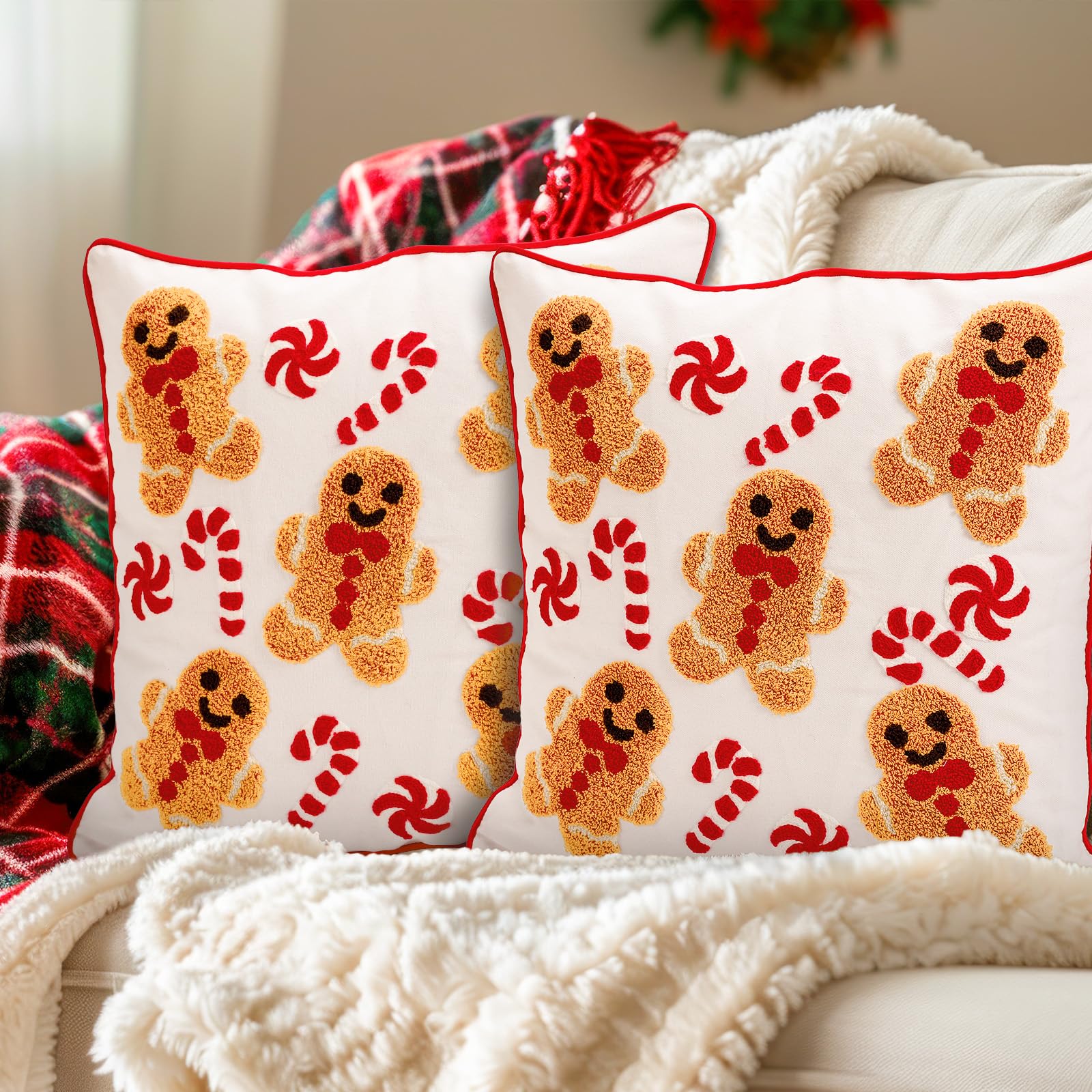 Whaline Lot de 2 housses de coussin touffetées de Noël - Motif bonhomme en pain d'épices - Rouge et blanc - 45,7 x 45,7 cm