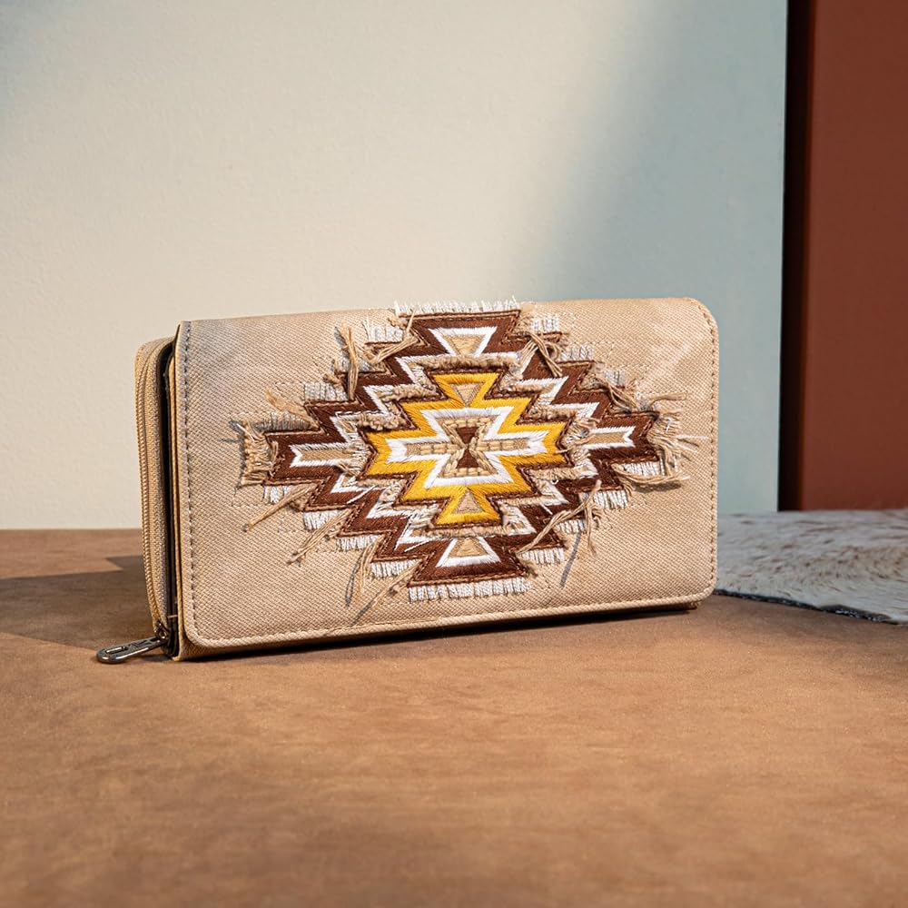 Amazon.com: Montana West Embroidered Aztec Wallet for Women Amazon.com: Montana West Embroidered Aztec Wallet for Women