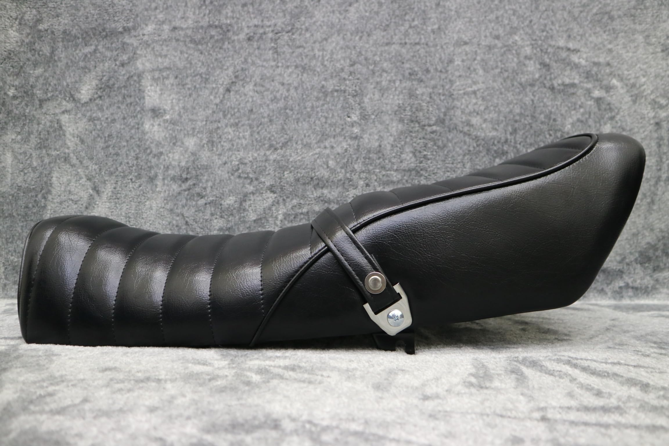 Amazon | タックロールシート 黒皮/ブラックレザー 完成品 (CBX1000