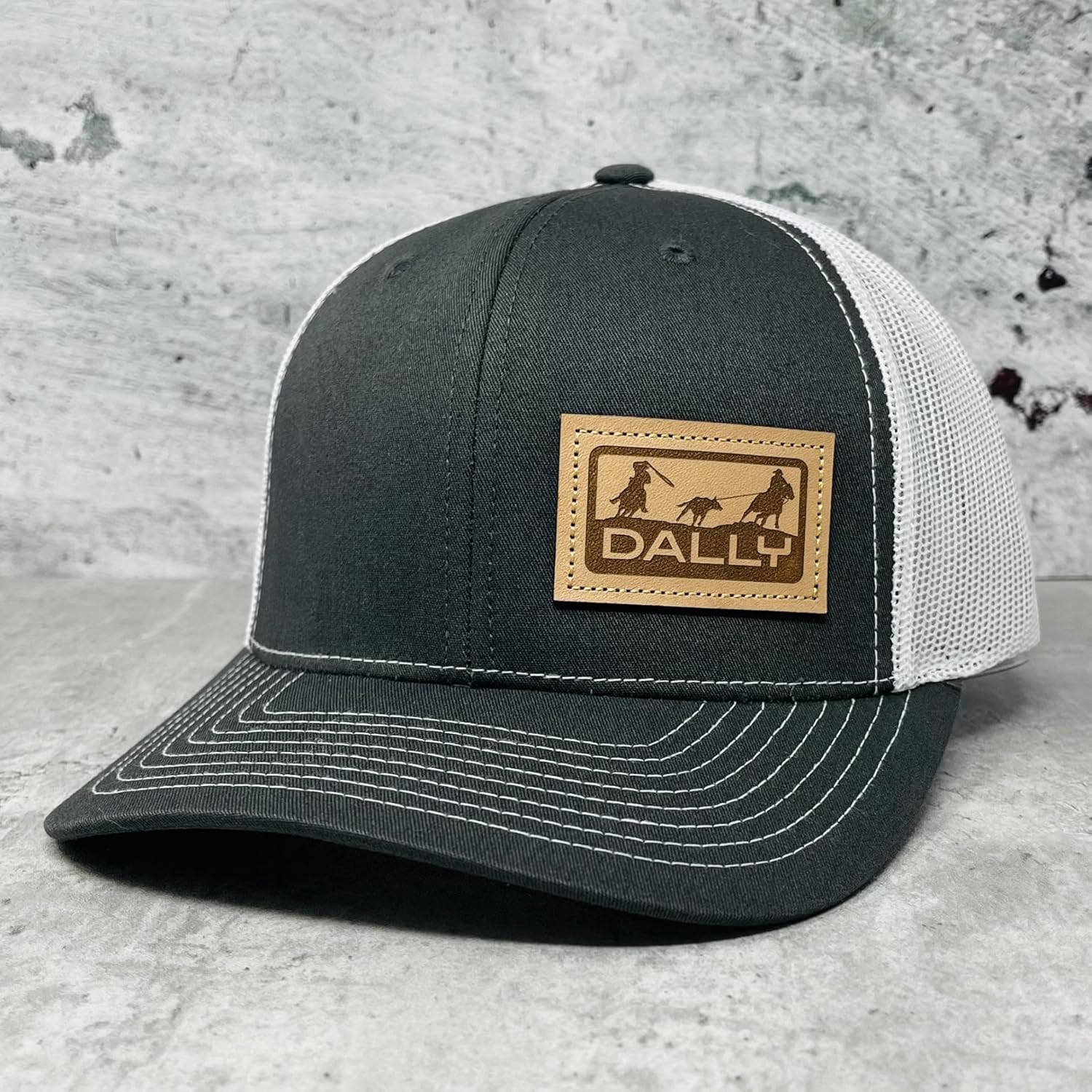 DALLY Leather Patch Western Lifestyle Mesh Trucker Adjustable Snapback Hats