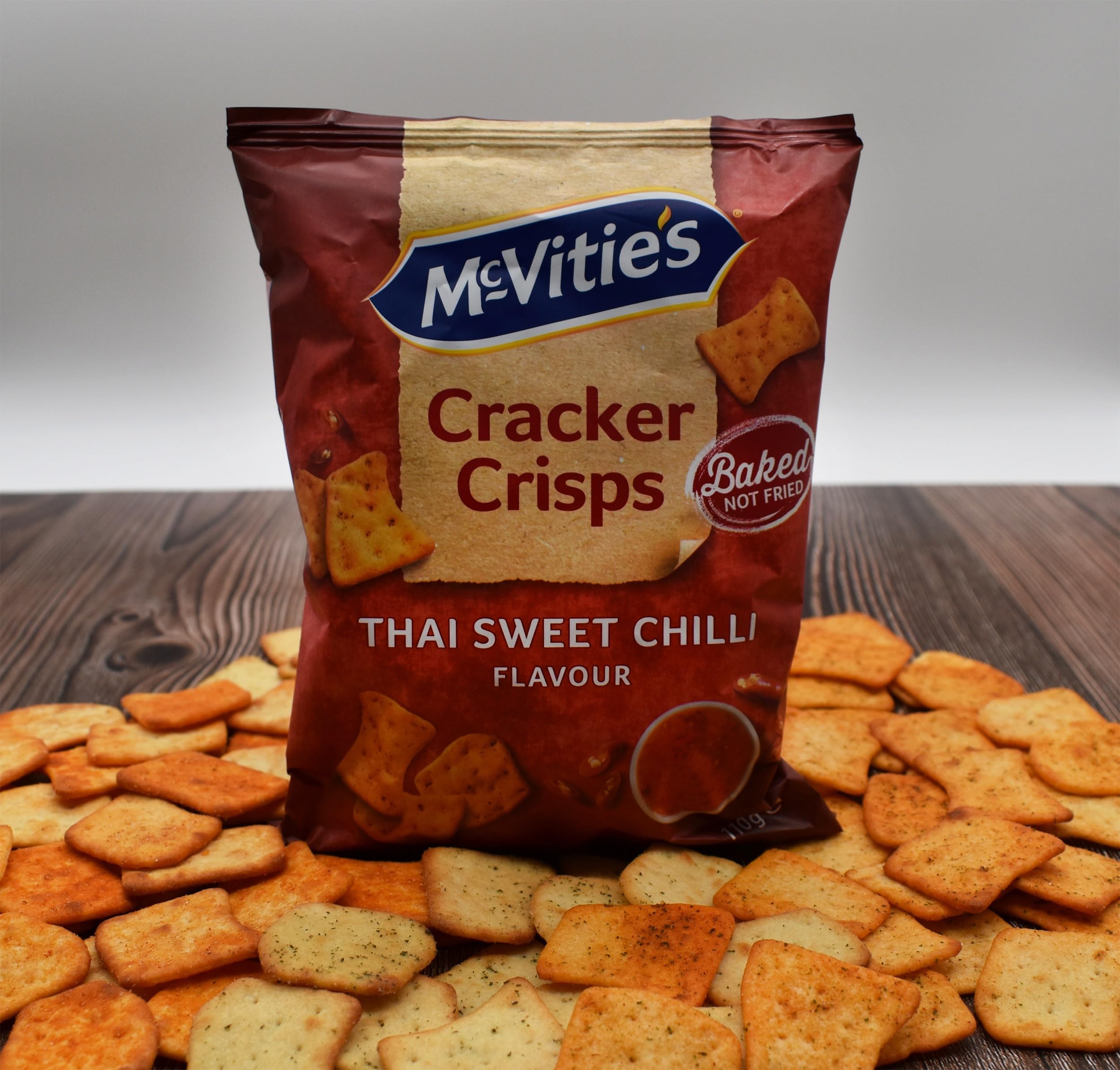 McVitie's Cracker Crisps Thai Sweet Chilli, herzhaft gewürzter Snack mit süßlich-scharfem Chilli-Geschmack, knusprig im Ofen gebackene Kräcker, 14x110 g